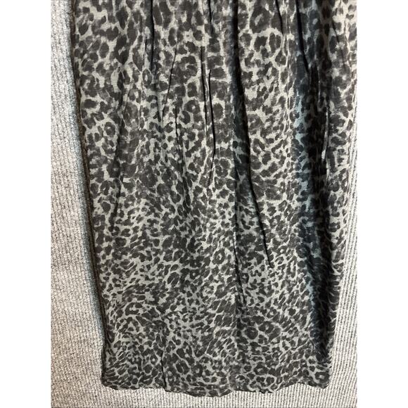Old Navy Womens Animal Print Midi Dress Size Medium Sleeveless Elastic Waist - Picture 3 of 9